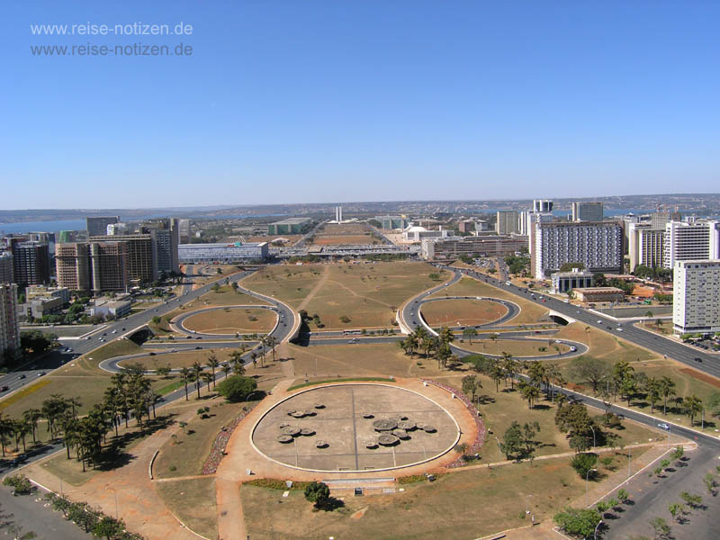 Niemayers Brasilia im Überblick vom Fernsehturm