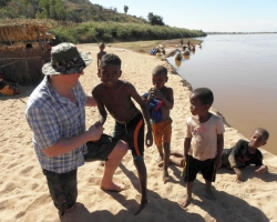 2016 - Kenia - Madagaskar &raquo; Einbaum Tour &raquo; Madagaskar_Kanu-Tour