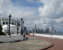 Panama_City-Canal